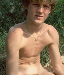 Very young & very sexy 7. 5a9fe39611460.jpg