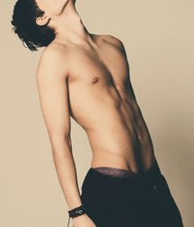 Shirtless 570770e202bf6.jpg