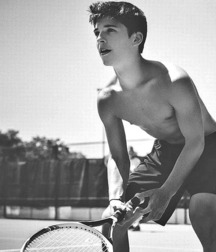 Black and white 5710829bdc11a.jpg
