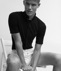 Black and white 57111621beb4b.jpg