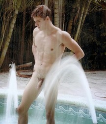 Nude 57132cc0dc7a0.jpg