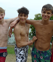 Shirtless and beautifull boys 57963a4ecfdda.jpg