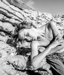Black and white mix 9 57fbb20b7c14b.jpg