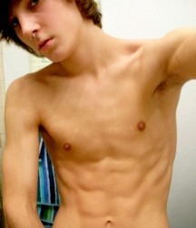 XBG Shirtless 58159bb55dca4.jpg
