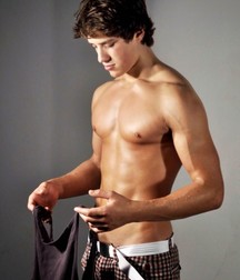 XBG Shirtless 58159bbec885b.jpg