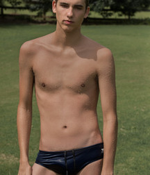 XBG Speedo 5829b479030ef.jpg