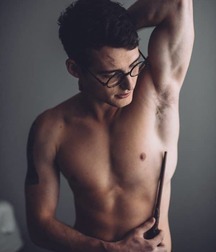 XBG Shirtless 6 583e50cdacbbc.jpg