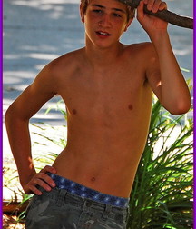 XBG Shirtless 7