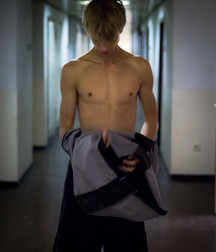 XBG Shirtless 8 586b7df53aae0.jpg