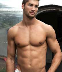 XBG Shirtless 8 586b7dfdbab78.jpg