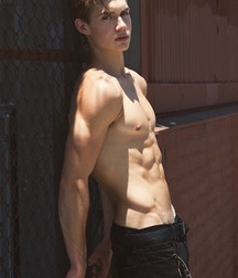 XBG Shirtless 10 5888d813af3c2.jpg