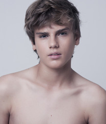 XBG Shirtless 11 5892f2346891e.jpg