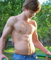 XBG Shirtless 11 5892f237d6eb6.jpg