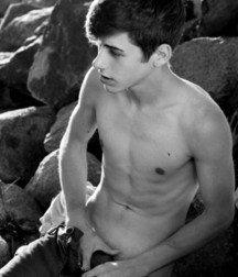 XBG Black and white 14 589837891d78f.jpg