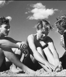 XBG Black and white 17 58b6f7c418abc.jpg
