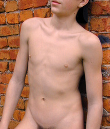 TEEN LADS YOUNG LADS 1 59777035b2b3d.jpg