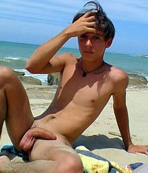 TEEN LADS YOUNG LADS 1 59777057651c3.jpg