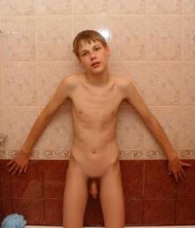 TEEN LADS YOUNG LADS 1 597770617969b.jpg