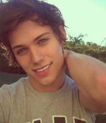 Cute Boys 001 5724de8d96a4b.jpg