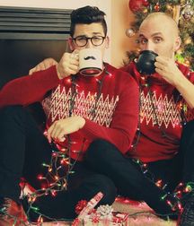 I wish a Happy Rainbow Christmas & a Happy New Gay Year !!!  5a5387c82a032.jpg