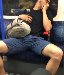 Gourmets in the subway ! 5b5e73ff5548a.jpg