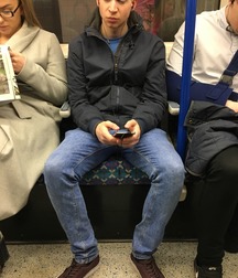 Gourmets in the subway ! 5b5e7404e4f79.jpg