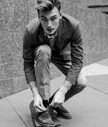 Cute Guys & Girly Things  5cfe96c284004.jpg
