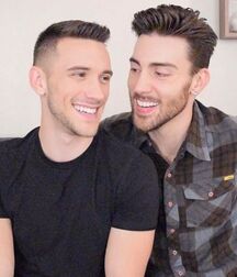 I wish for everyone a Merry Christmas ! Gay Tube 5fe65a5bef59c.jpg