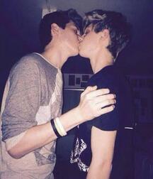 I wish for everyone a Merry Christmas ! Gay Tube 5fe65a6e59a56.jpeg