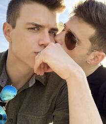 I wish for everyone a Merry Christmas ! Gay Tube 5fe65a783736b.jpeg