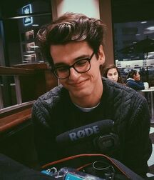 Cute guys in glasses twink tube faces 625c995546341.jpg