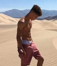 Just beauty non-nude non-porn 586756b849193.jpg