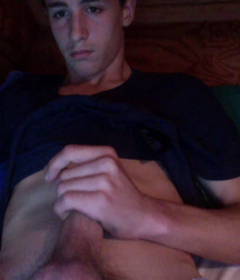 webcam selfie 5ac99f710d638.png