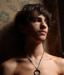 Julian - so attractive 58abbfc06821c.jpg