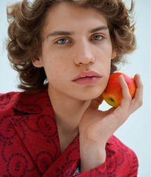 brunette guys 58ae3a1523c1a.jpg