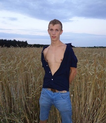 Christian - Wheatfield 5c1b46d61a723.jpg