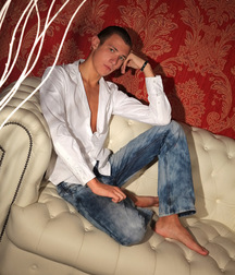 TBW Evan 1 5c0a111a2455a.jpg