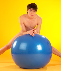 GTS Desmond 5c26a0b5245ae.jpg