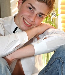 William 2 5c52643504215.jpg