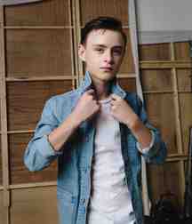 Cute twink actors twinks 5e321977d41b3.jpg
