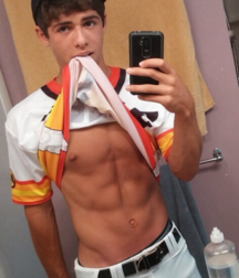 boys who ..... III 58308faf0eb59.png