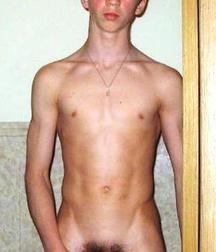 Teen Boys  57f2c64bb9d36.jpg