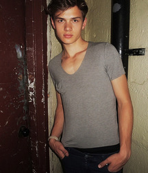 Teen Boys  57f2c686ee494.jpg