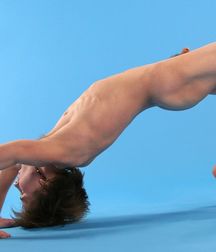 Boys in hot Positions 59b26522239b3.jpg