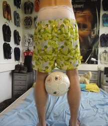 sexy Lukas 5a6268824a058.jpg