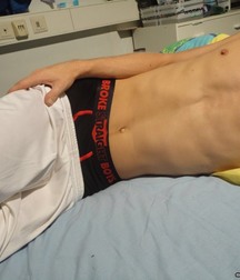 sexy Lukas 5a6268a47514b.jpg