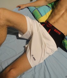 sexy Lukas 5a6268ac55422.jpg
