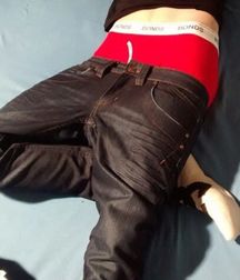 sexy Lukas 5a62698a8dc9b.jpg