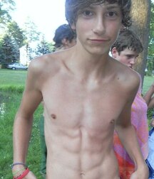 Simply Cute Boys (No Nudity) 618e429668f3b.jpg