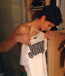 Simply Cute Boys (No Nudity) 618e42bced4bc.jpg